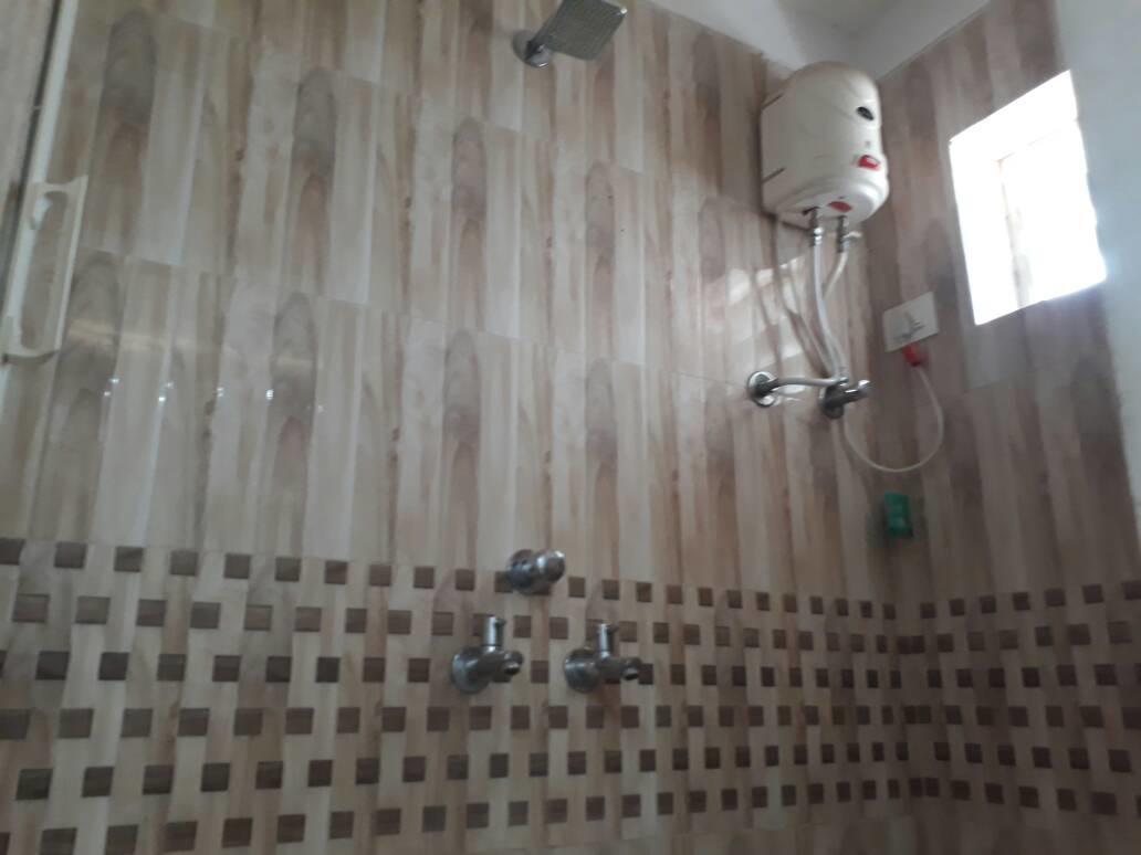 Stay Guru Usha Residency Bhuj Ngoại thất bức ảnh